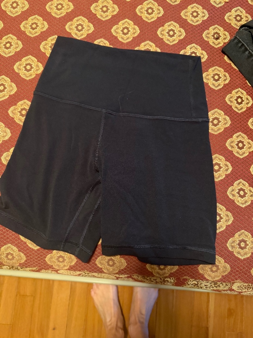 Lululemon biker shorts 4”